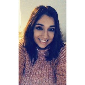 Meet your Posher, Eeliana